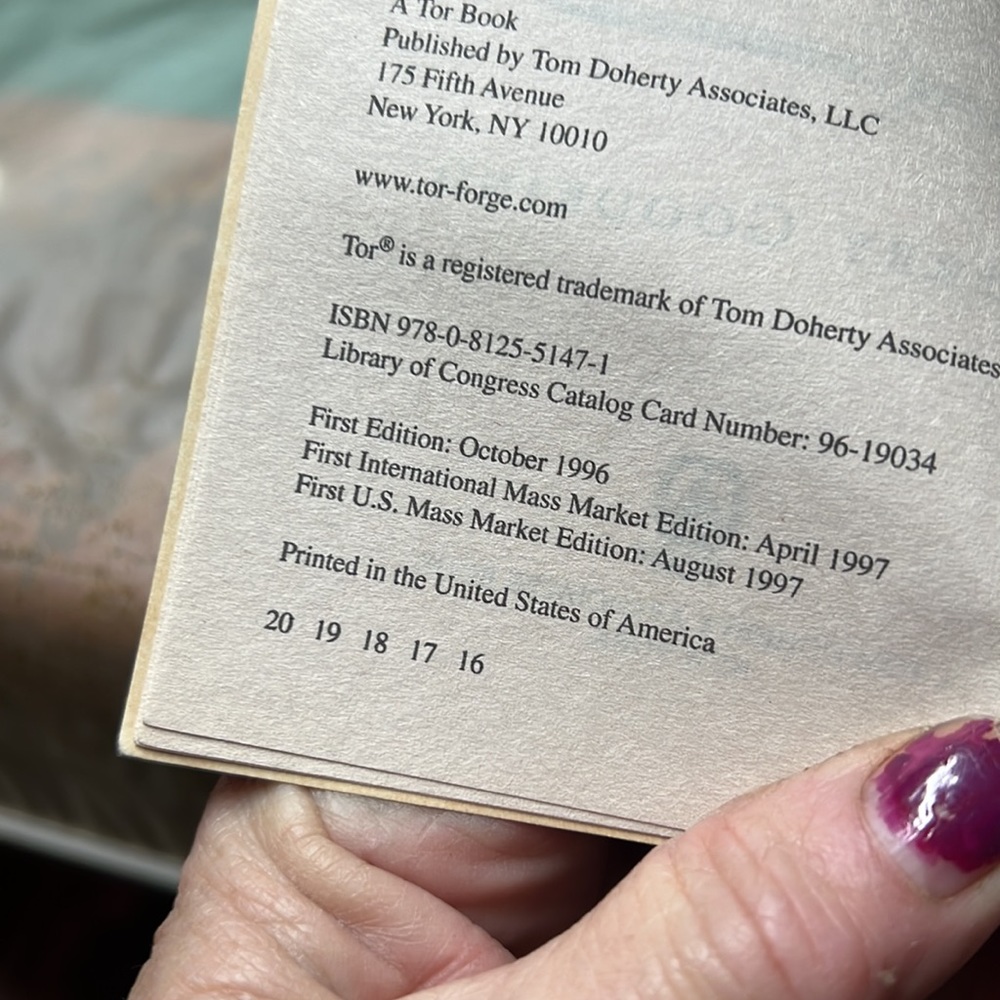 Books - Picture 6 of 6